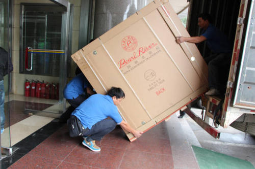 柯桥钢琴贵重工艺品无忧运